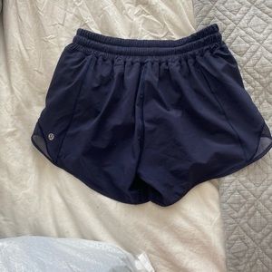 Lululemon Hotty hot short size 4